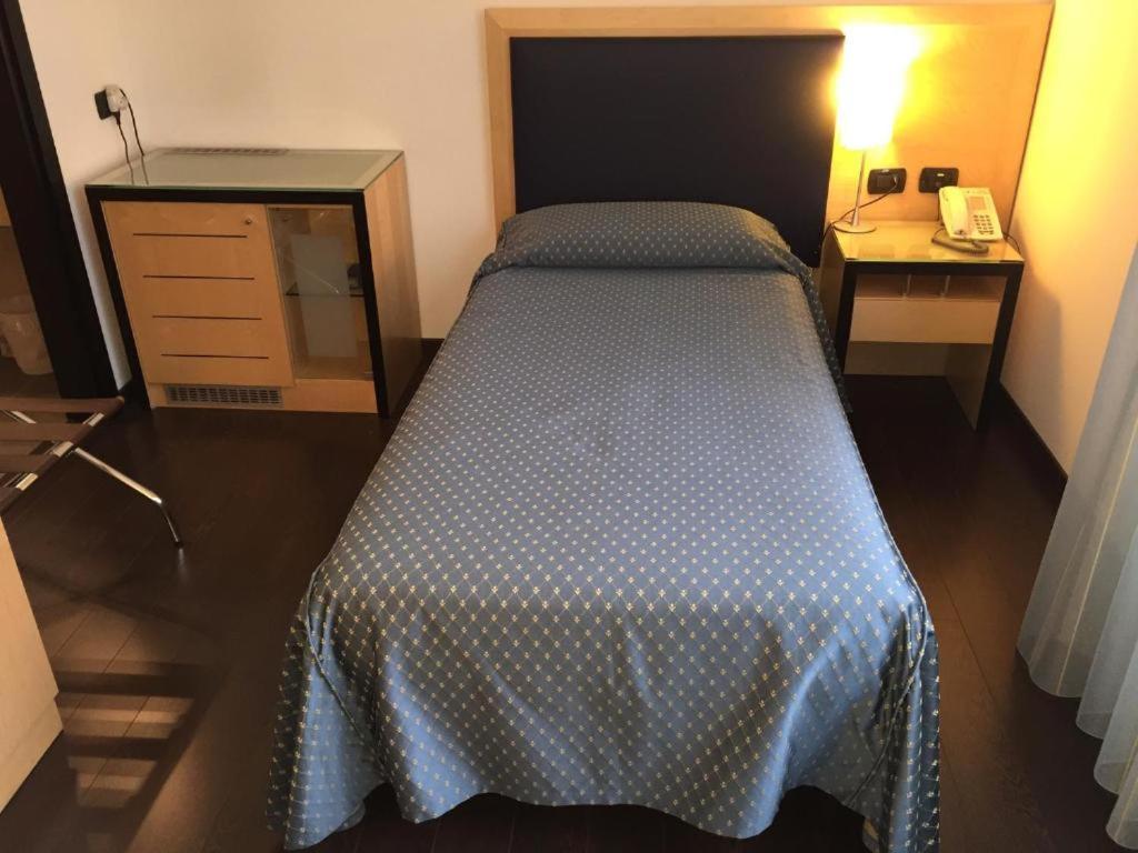 Luxury Rooms Padova Station Zewnętrze zdjęcie